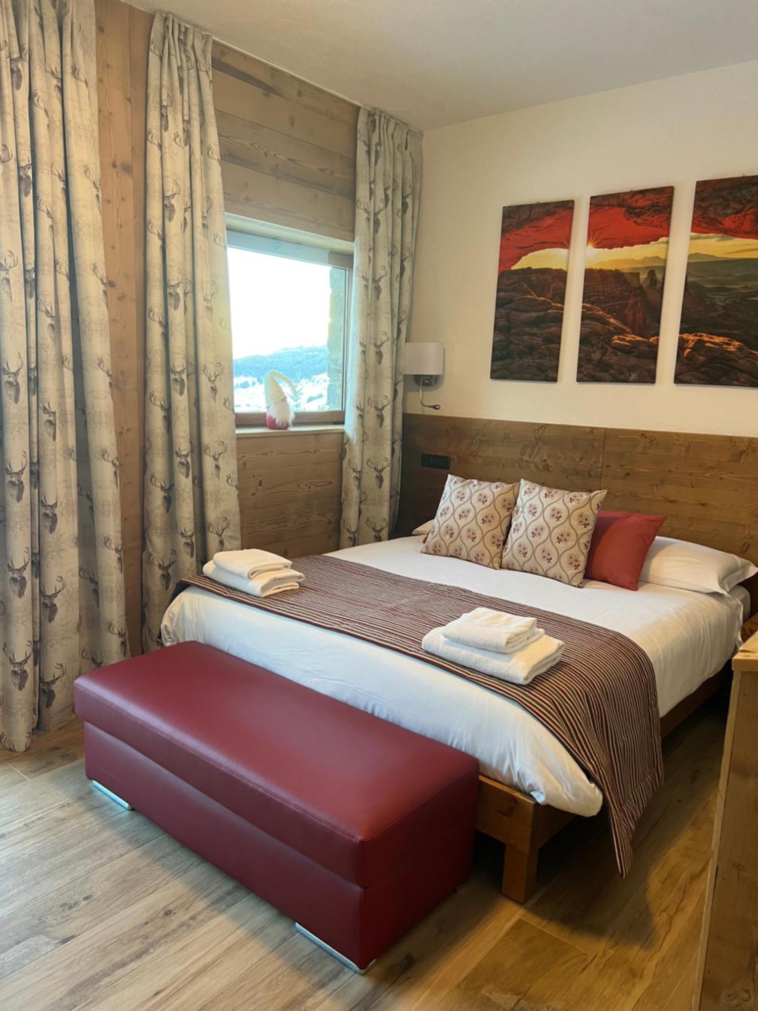 Edelweiss Hotel Champoluc Esterno foto