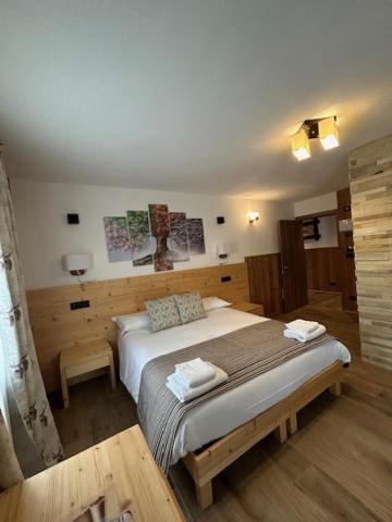 Edelweiss Hotel Champoluc Esterno foto