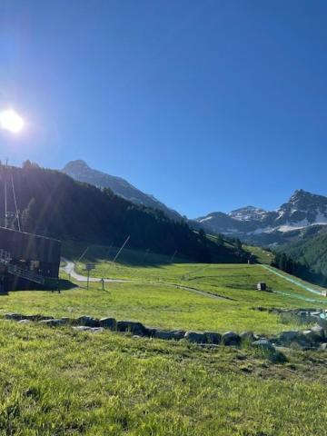 Edelweiss Hotel Champoluc Esterno foto